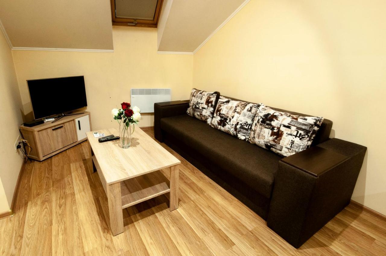 Wonderful Flat On City Center Uzhhorod Εξωτερικό φωτογραφία