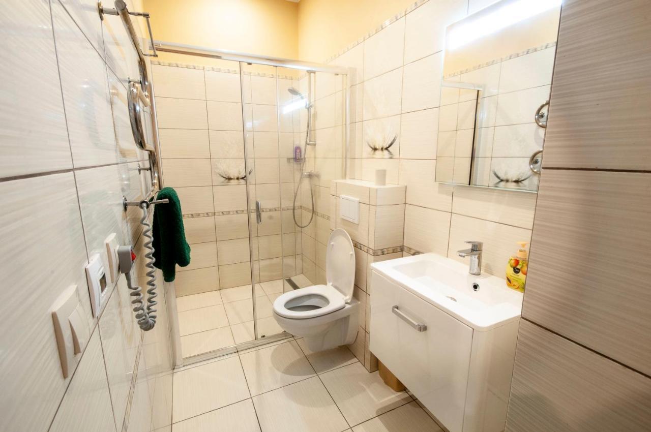 Wonderful Flat On City Center Uzhhorod Εξωτερικό φωτογραφία